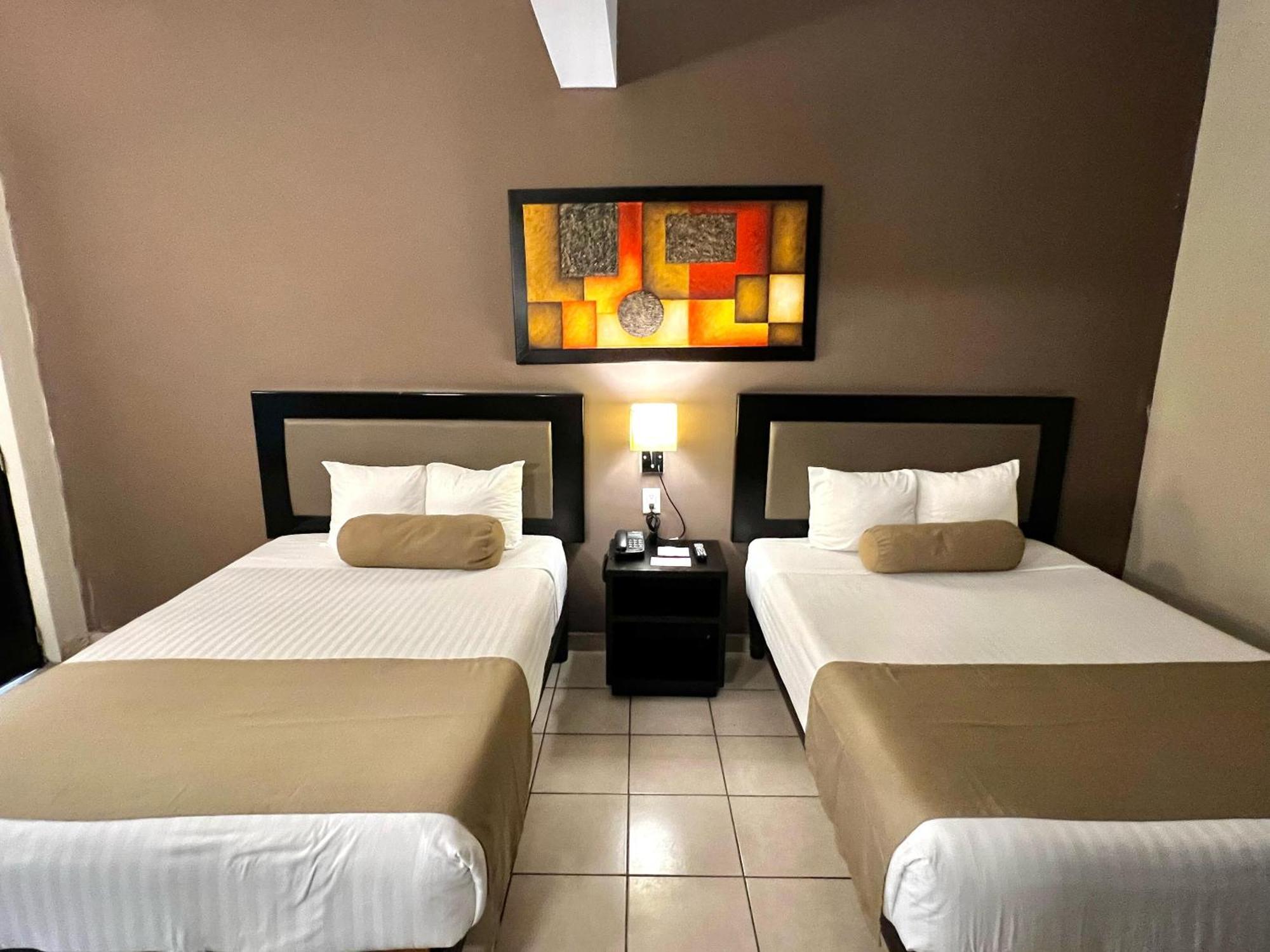 Hotel La Siesta Mazatlán Zimmer foto